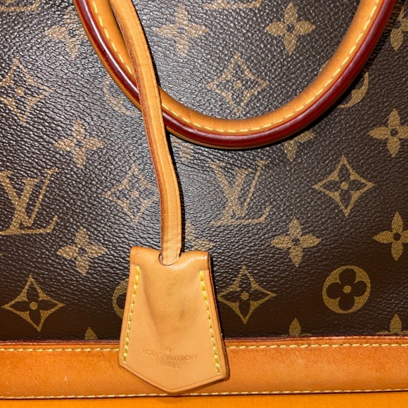 Louis Vuitton Alma PM Bag - Picture 4 of 14